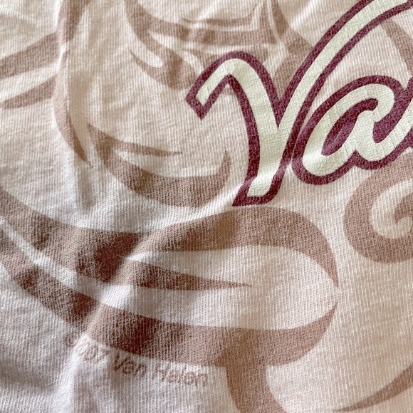 🎸 Vintage 2007 Pink Van Halen Concert T-shirt - Picture 4 of 7
